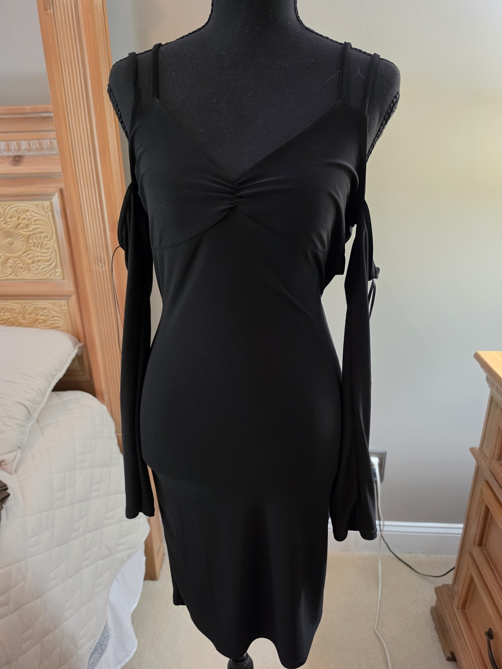 Black One-Shoulder Cold-Shoulder Bodycon Dress